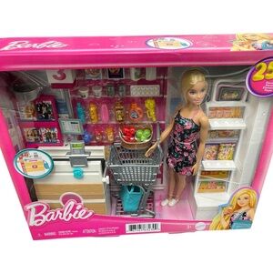 Barbie Doll and Supermarket Playset with 25 Grocery Store and Food-Themed Items